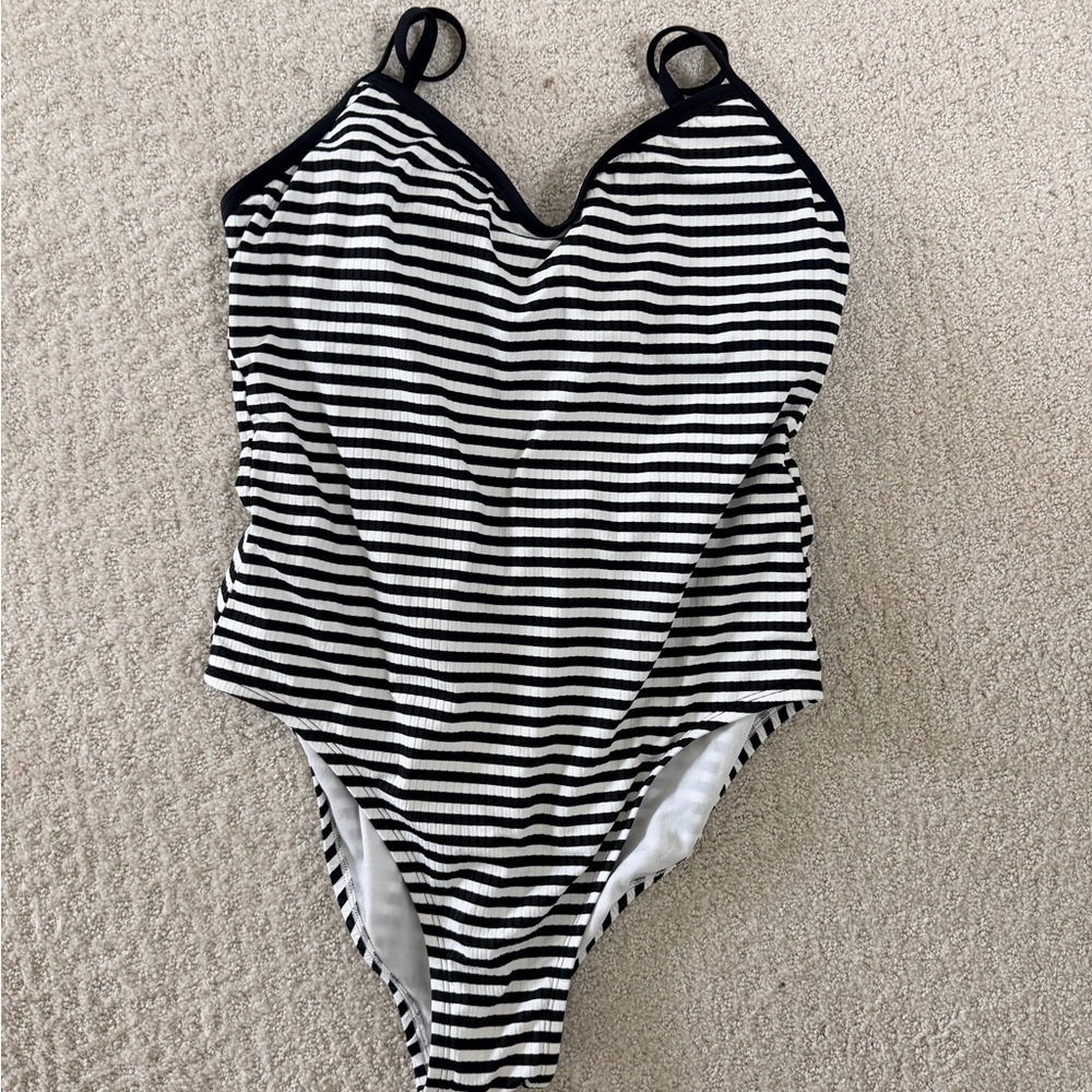 Shade & Shore Black and White Striped Kids Bodysuit